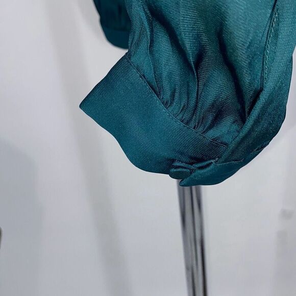 Paige Sevilla  Drapey Sleeve Crossover V-Neck Long Sleeve Bodysuit‎ Green XS - Picture 7 of 16